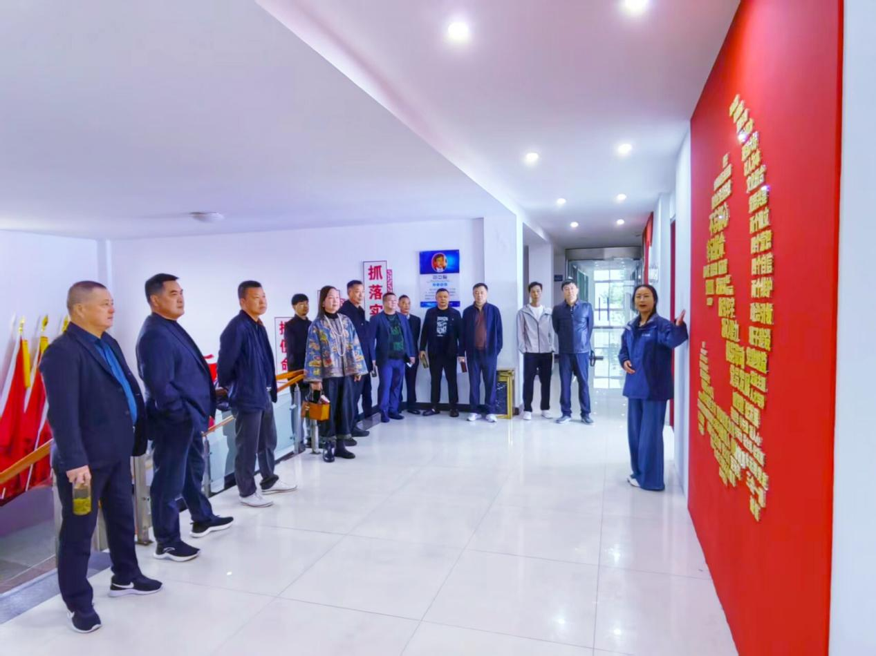 凝心聚力向未來       --華宇電纜集團組織開展銷售精英團建活動紀實