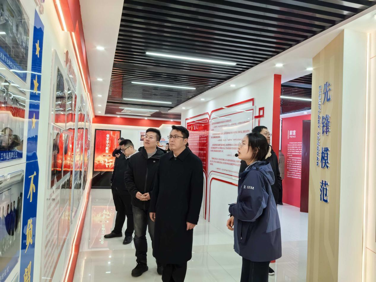 山東省電線電纜企業(yè)家代表團蒞臨華宇集團考察交流